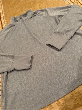 Danskin Light Gray Ribbed Neck 1/4 Zip Pullover, Polyester Blend, L
